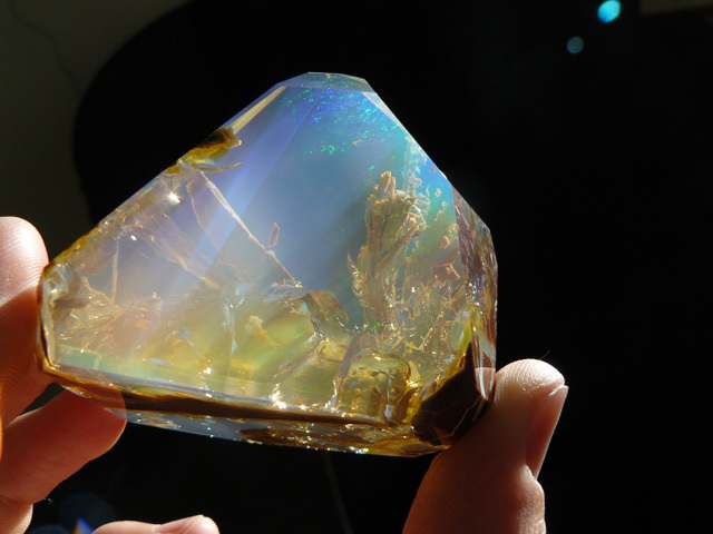 Welo Opal: A Detailed Guide for Gem Enthusiasts
